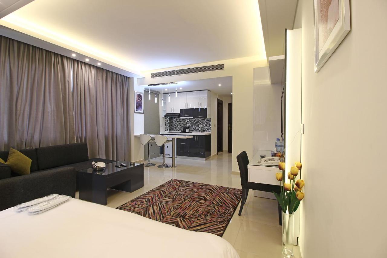 Palm Ville Suites Бейрут Экстерьер фото