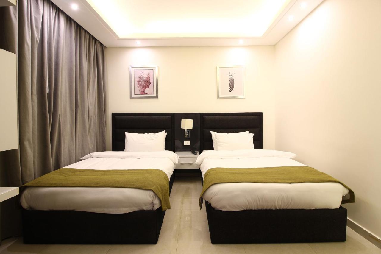 Palm Ville Suites Бейрут Экстерьер фото